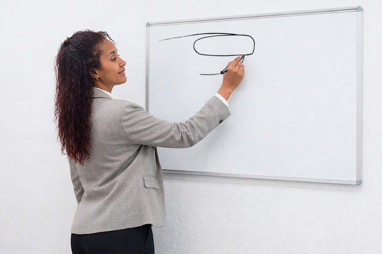 Centro de formación en estética de uñas